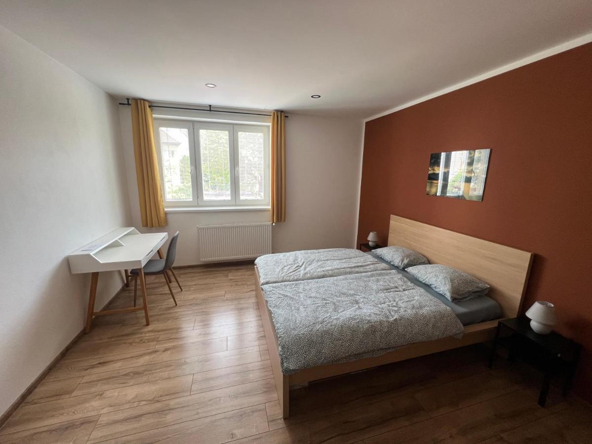 Elegantny Byt V Srdci Mesta Trenčín Exterior foto